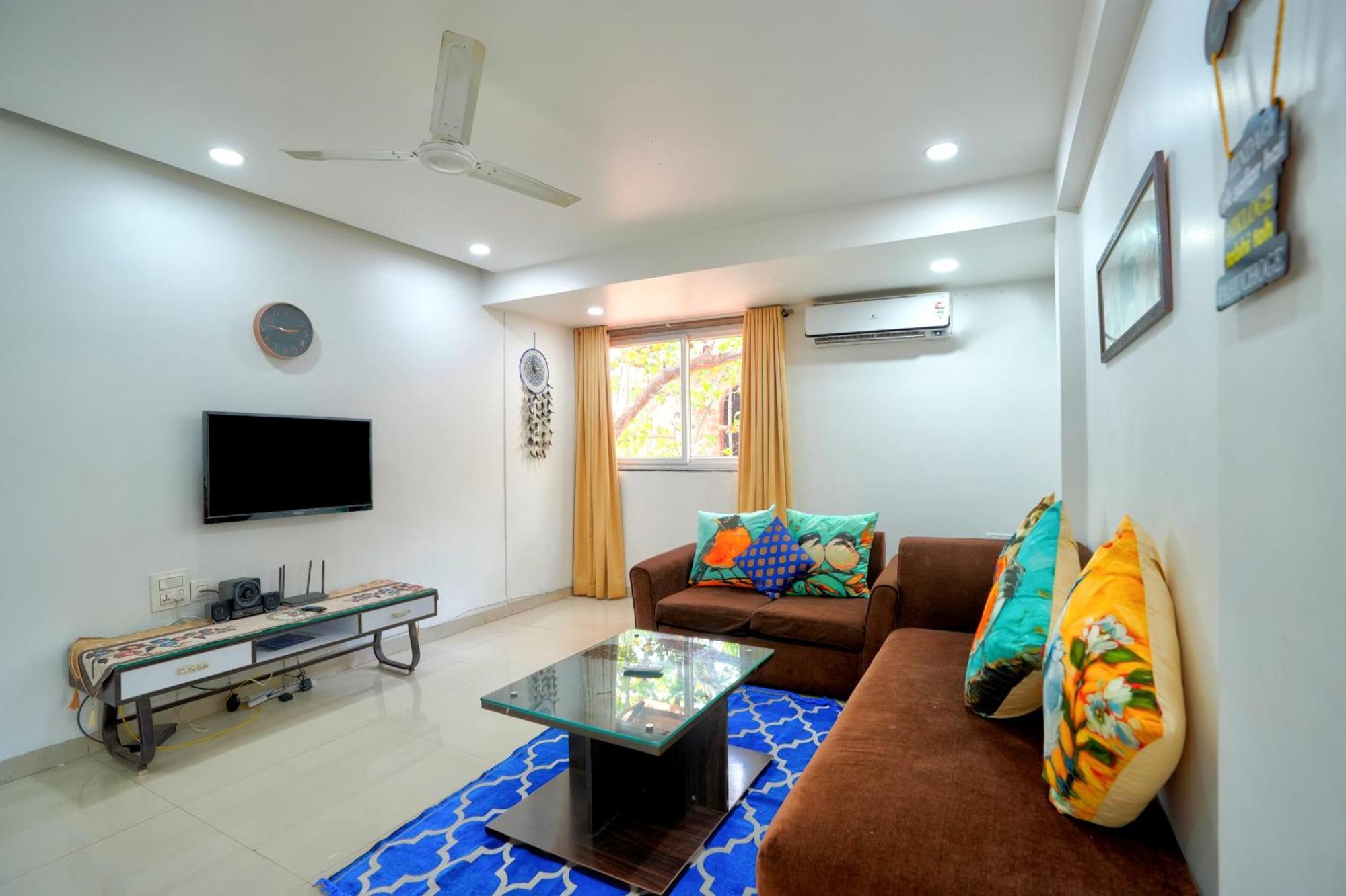 Luxurious Nirvana Apartments Vagator Esterno foto